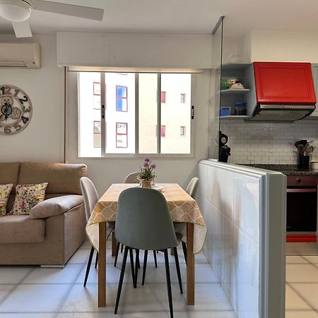 Apartment On The Beach With Parking And Pool Calp Exterior foto